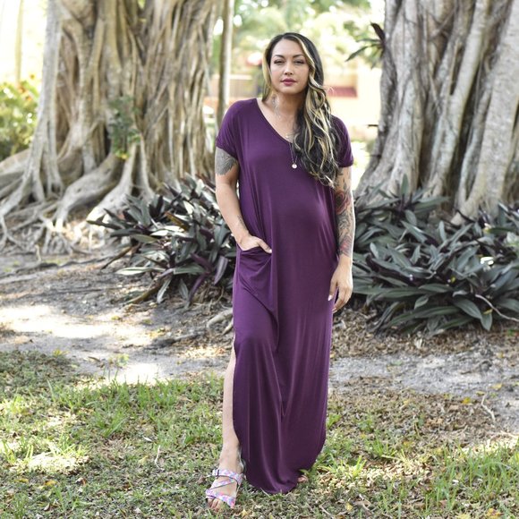 The House Of Gentry Dresses & Skirts - Oversized Short Sleeve Maxi Dresses